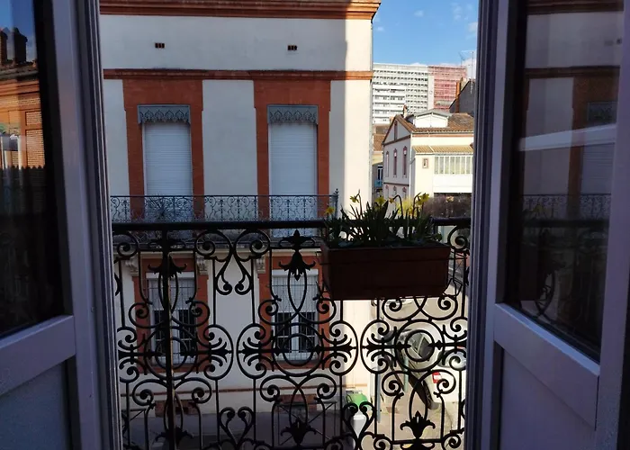 La Casa De Las Flores