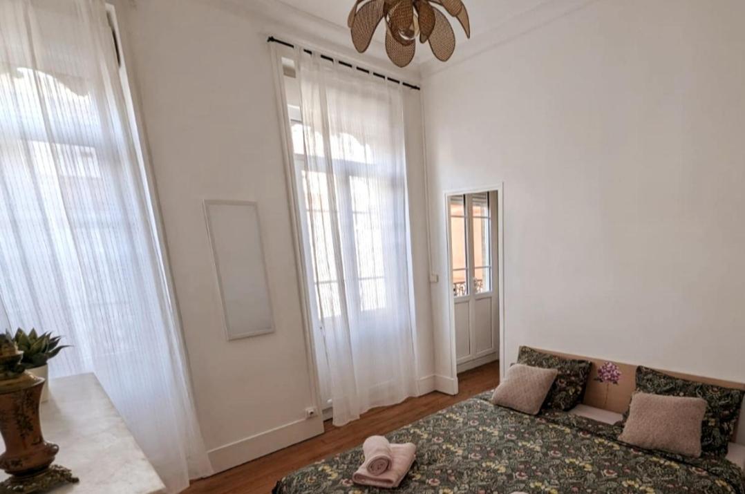 La Casa De Flores Apartment *